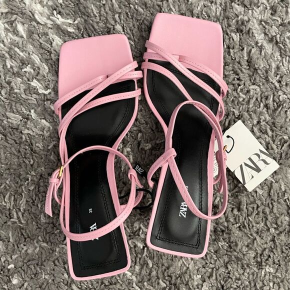 NWT Zara Strappy Heeled Leather Sandals - Picture 3 of 12